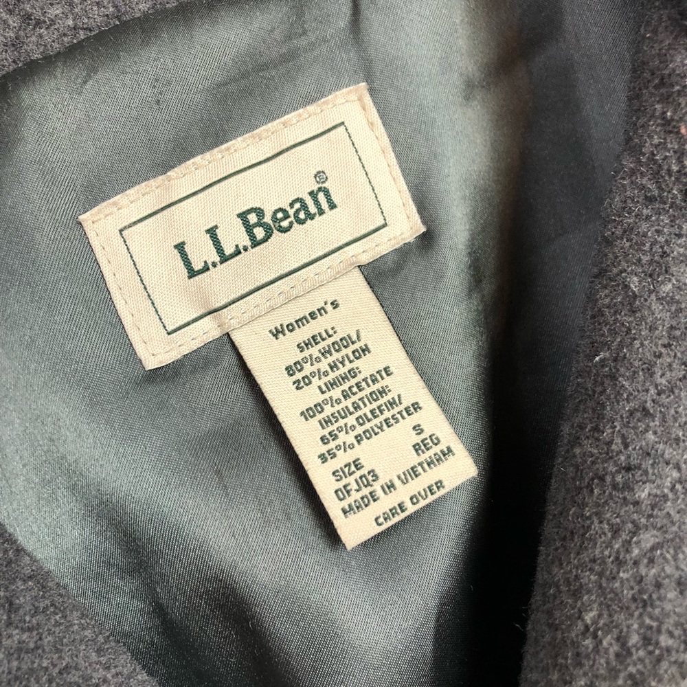 LL Bean Gray Women’s Wool 3 Button Coat Small - Picture 5 of 8